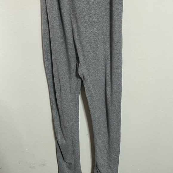 Active USA Gray Bodysuit Sz Large - Picture 6 of 6